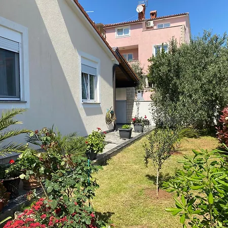 Summer House Pula Exterior foto