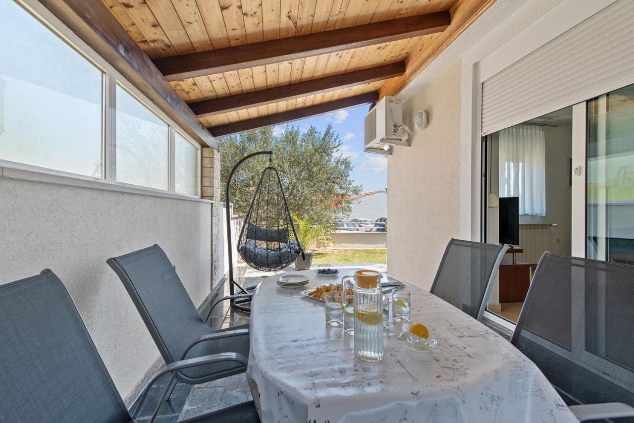 Summer House Apartment *