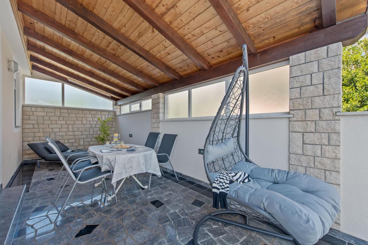 Apartment Summer House Pula