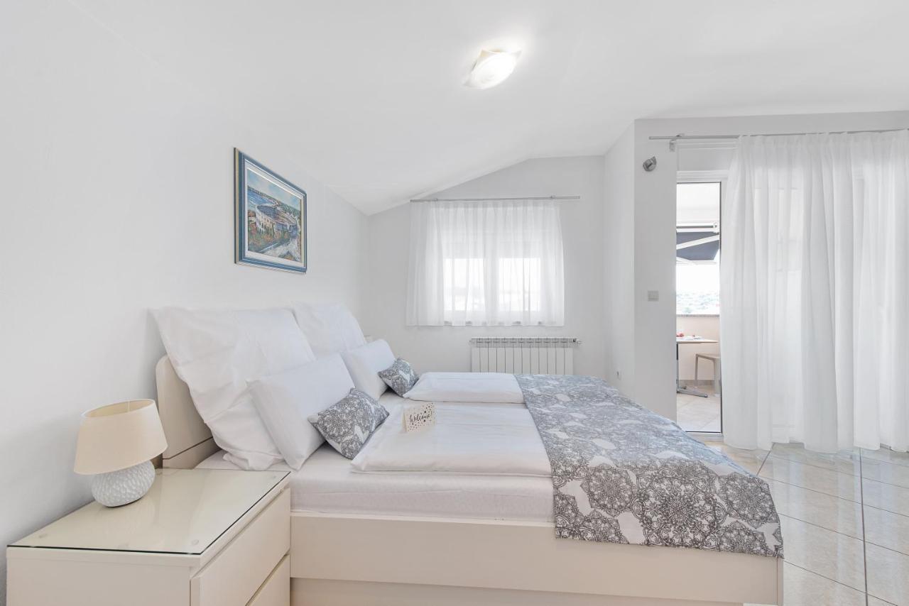 Apartment Summer House