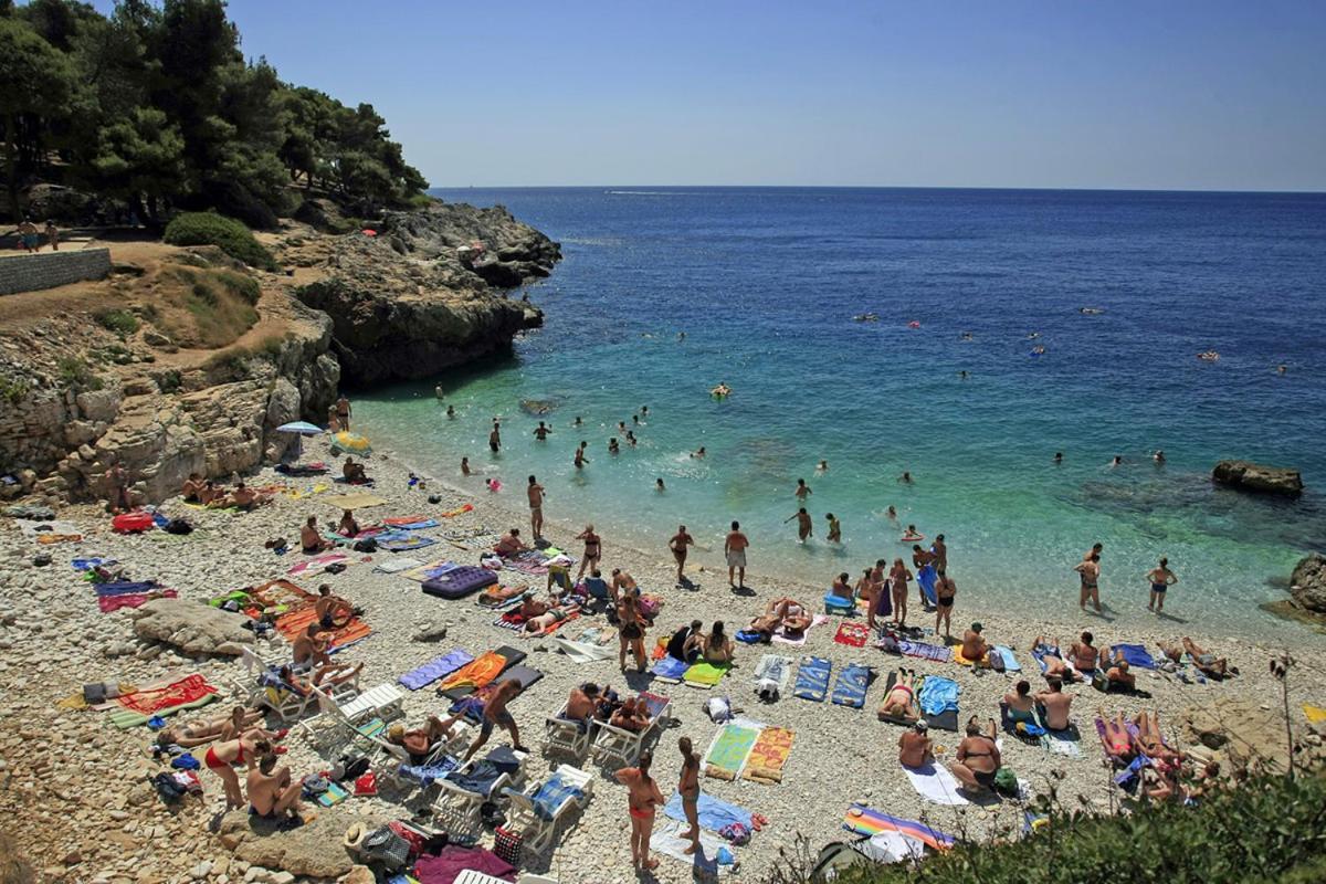 Summer House Apartment Pula