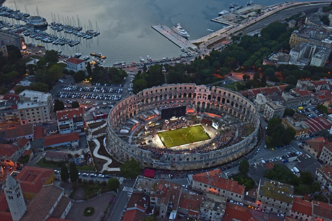 Apartment Summer House Pula